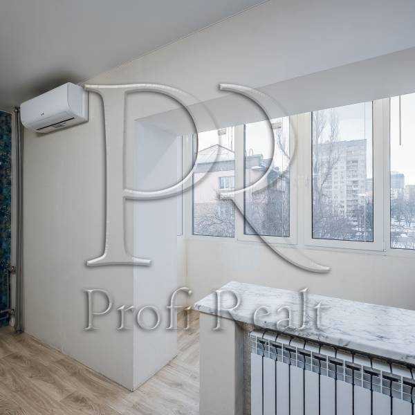 Продажа 1-комнатной квартиры 41 м², Привокзальная ул., 10