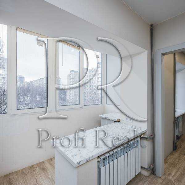 Продажа 1-комнатной квартиры 41 м², Привокзальная ул., 10