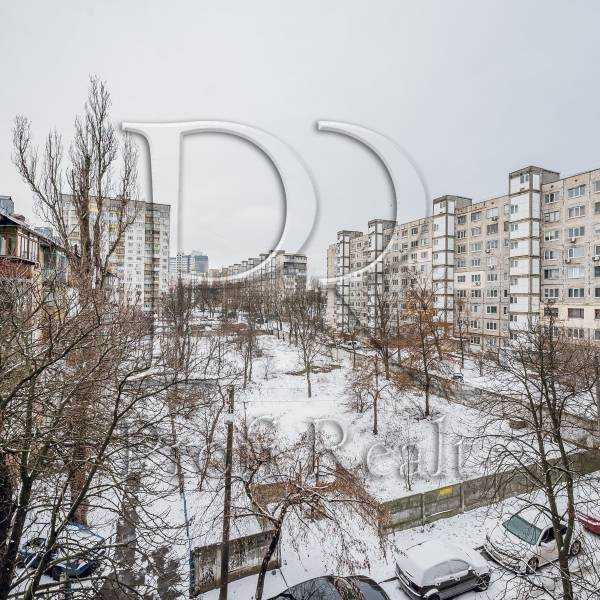 Продажа 1-комнатной квартиры 41 м², Привокзальная ул., 10