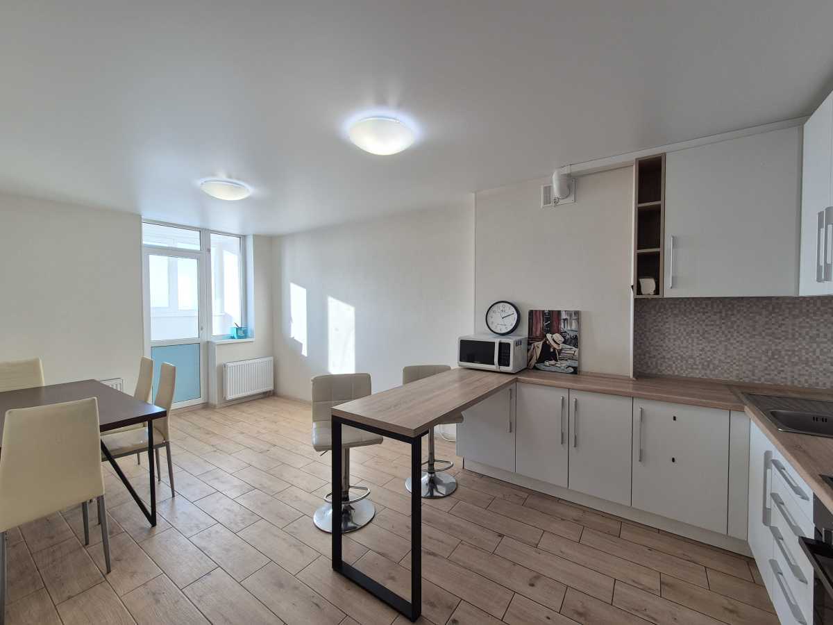 Аренда 2-комнатной квартиры 71 м², Академика Глушкова просп., 101