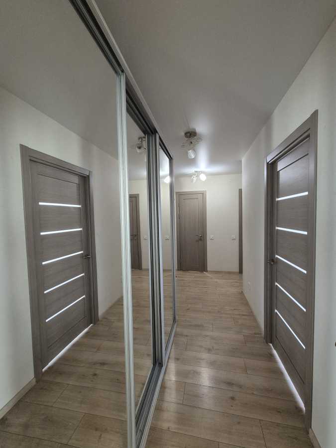 Аренда 2-комнатной квартиры 71 м², Академика Глушкова просп., 101