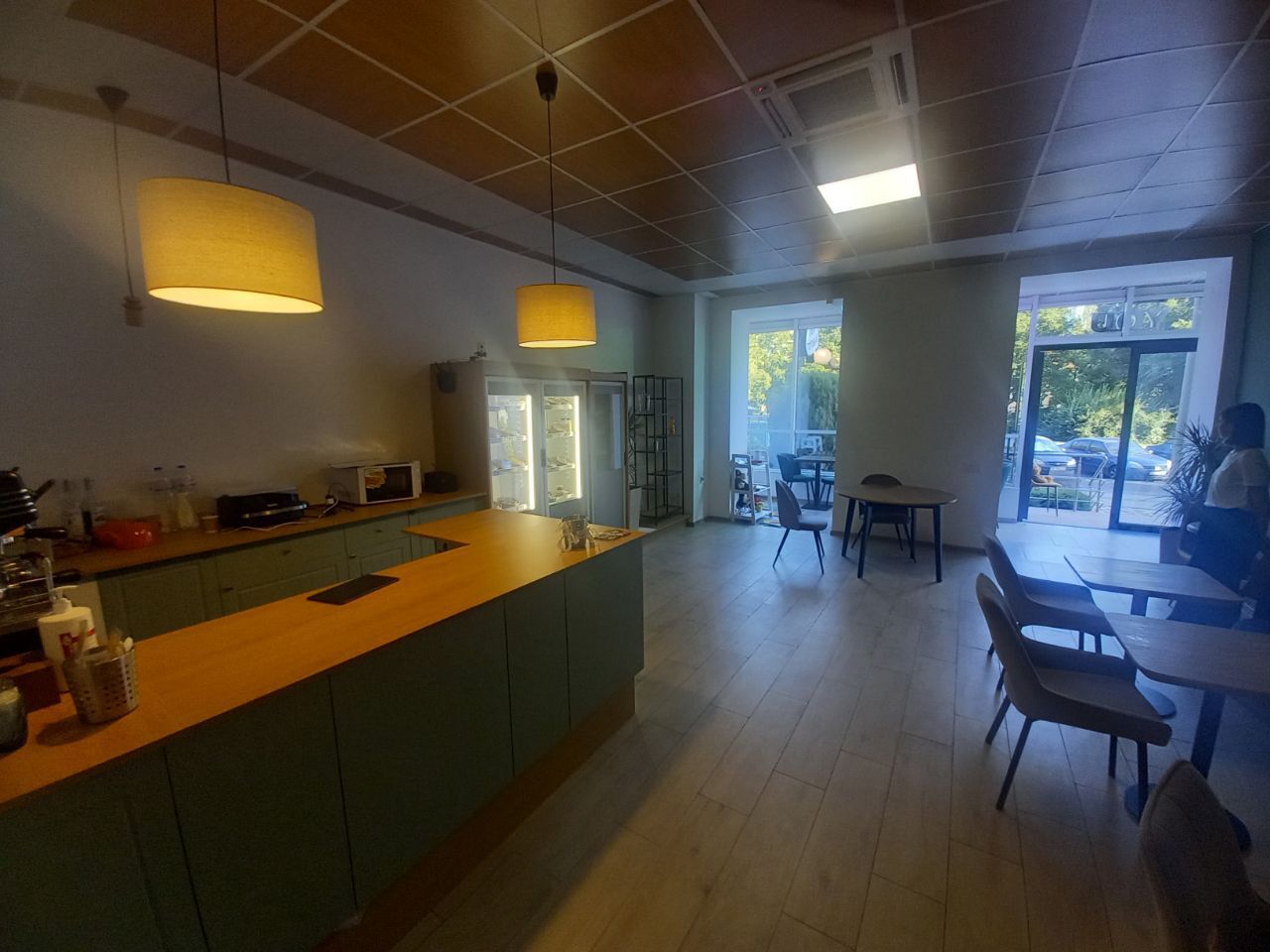 Аренда магазина 72 м², Славы бул., 2Д