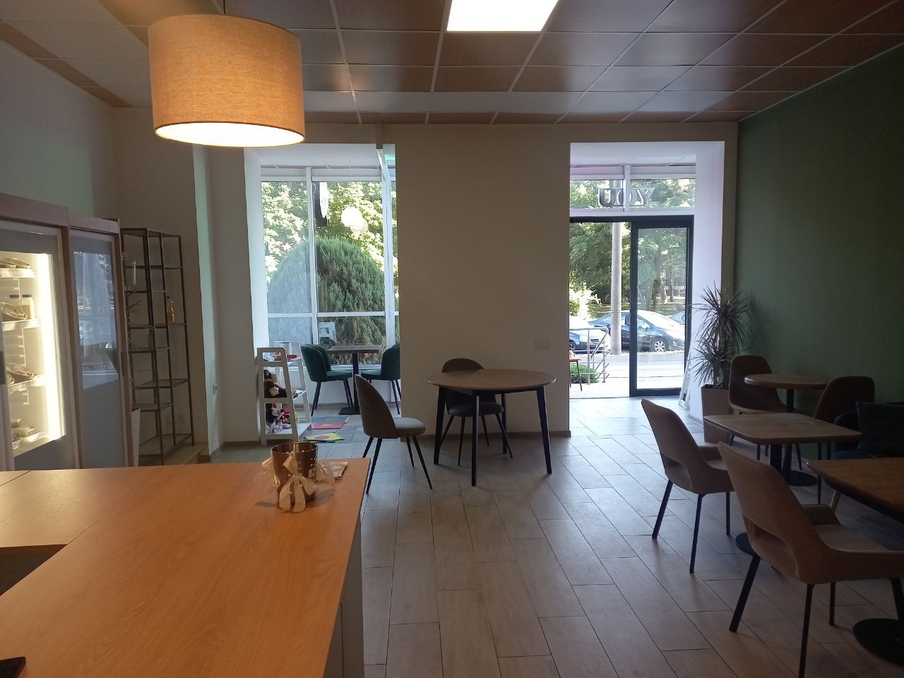 Аренда магазина 72 м², Славы бул., 2Д