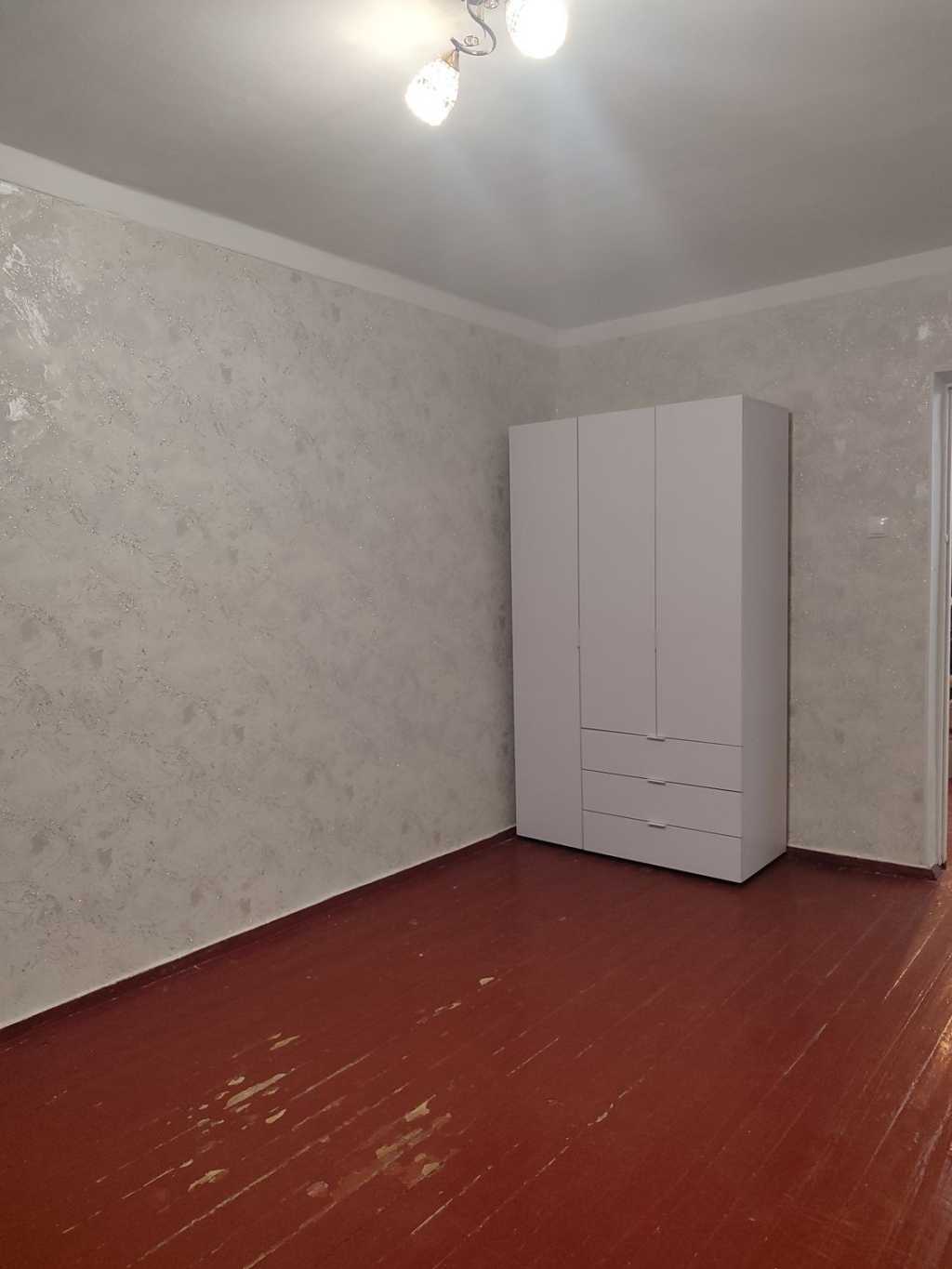 Продажа 4-комнатной квартиры 69 м², 40 років перемоги