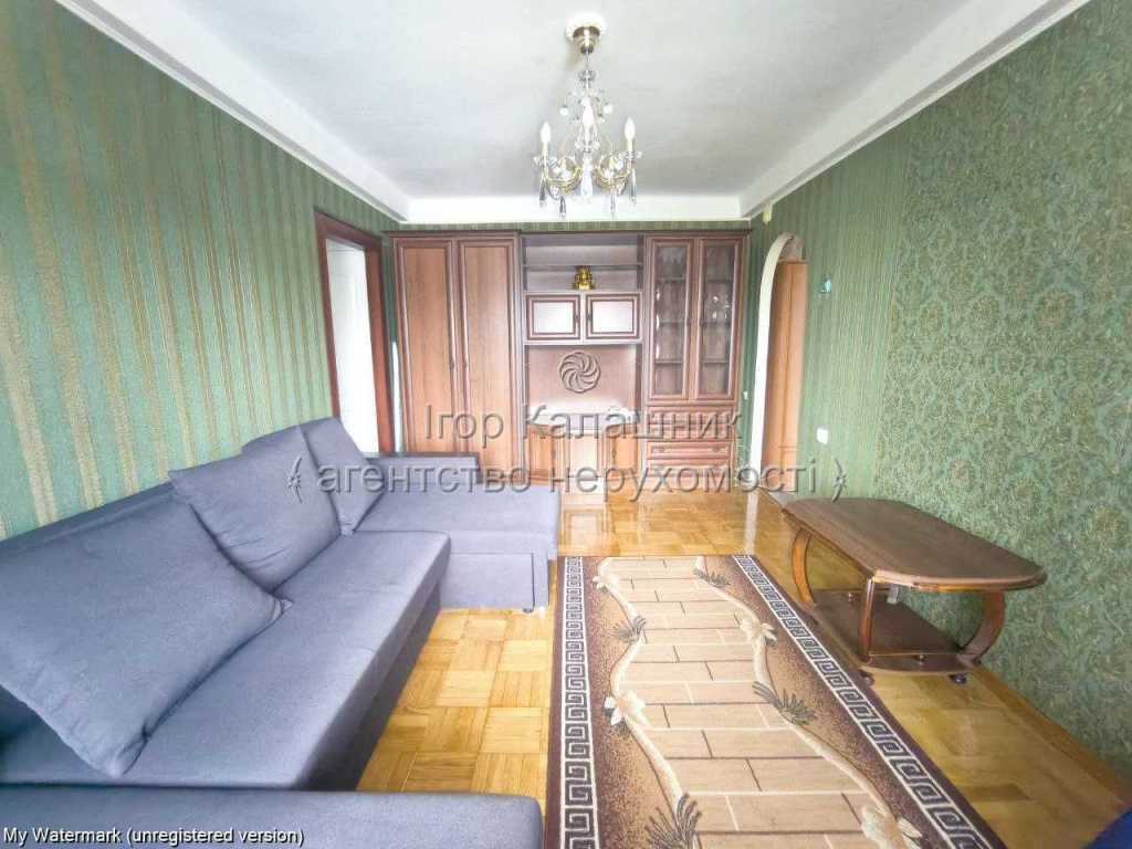 Оренда 2-кімнатної квартири 40 м², Верховної Ради бул., 16