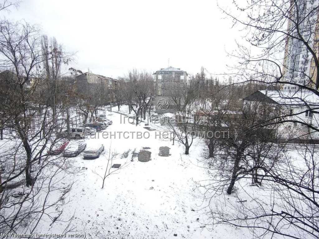 Оренда 2-кімнатної квартири 40 м², Верховної Ради бул., 16