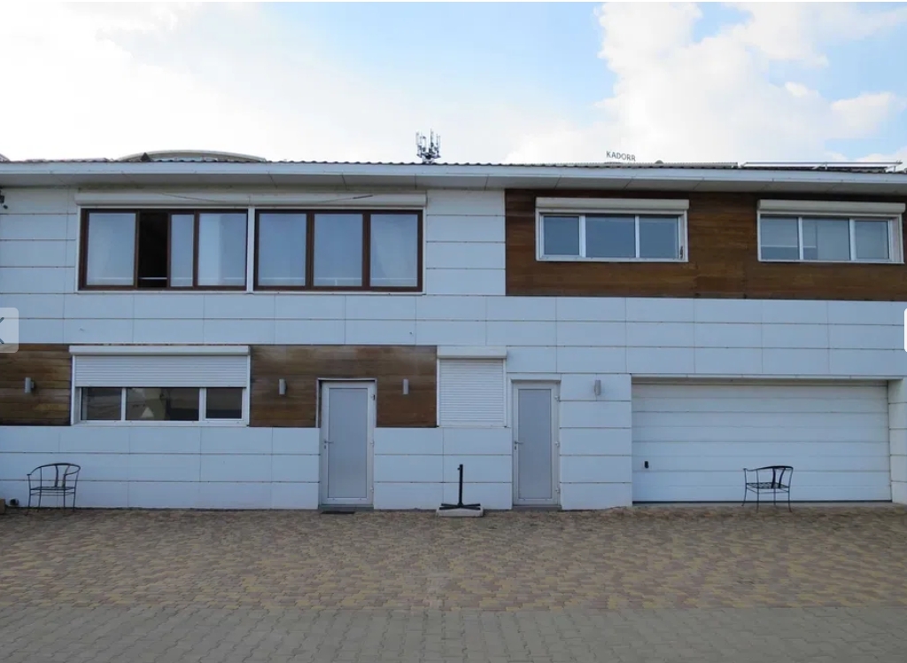 Аренда коттеджа 311 м², Новобереговая ул.