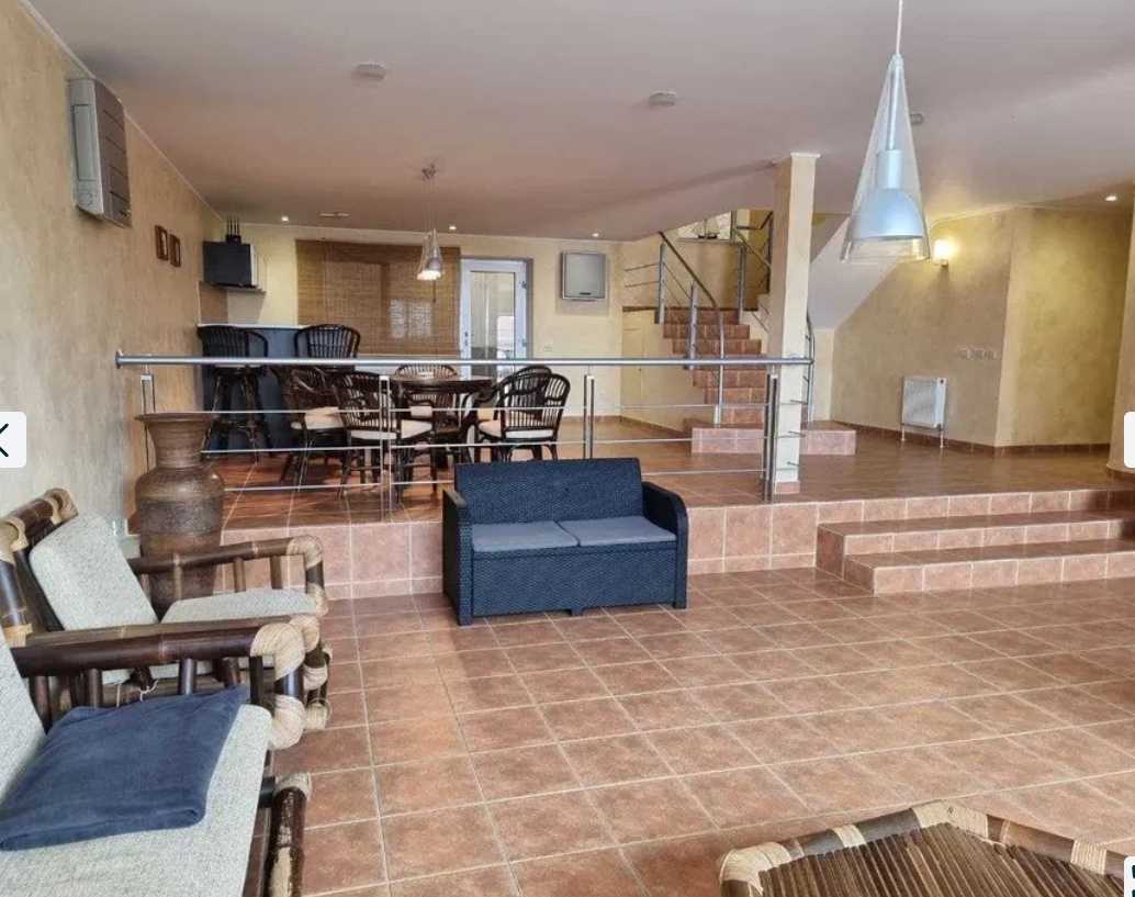 Аренда коттеджа 311 м², Новобереговая ул.