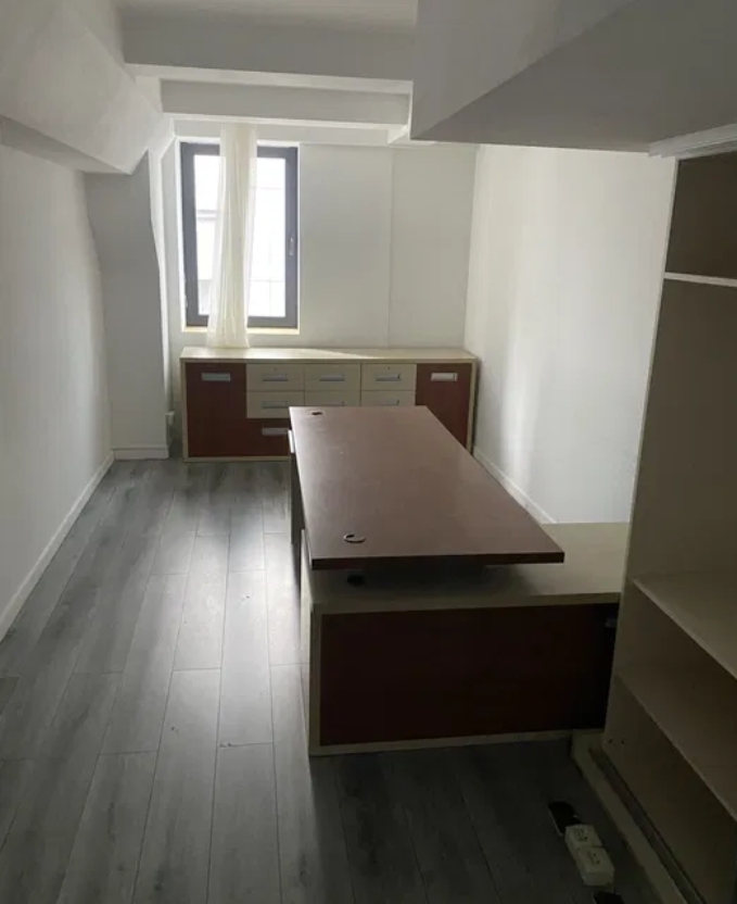 Оренда офісу 300 м², Буніна вул.