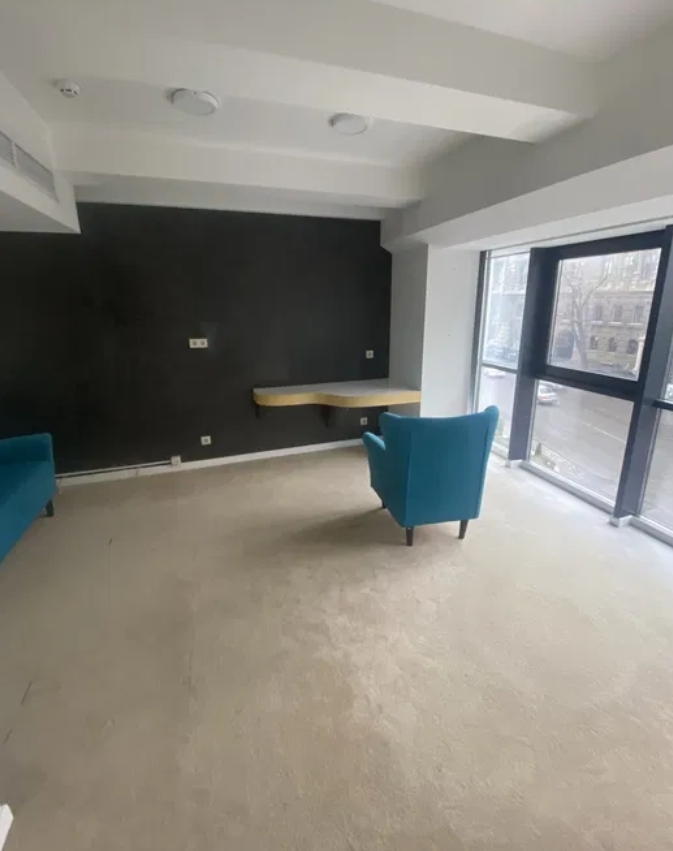 Оренда офісу 300 м², Буніна вул.