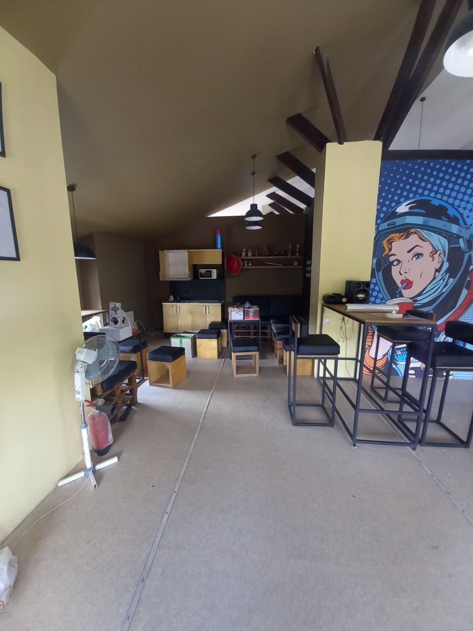 Оренда офісу 200 м², Михайла Грушевського вул., 10