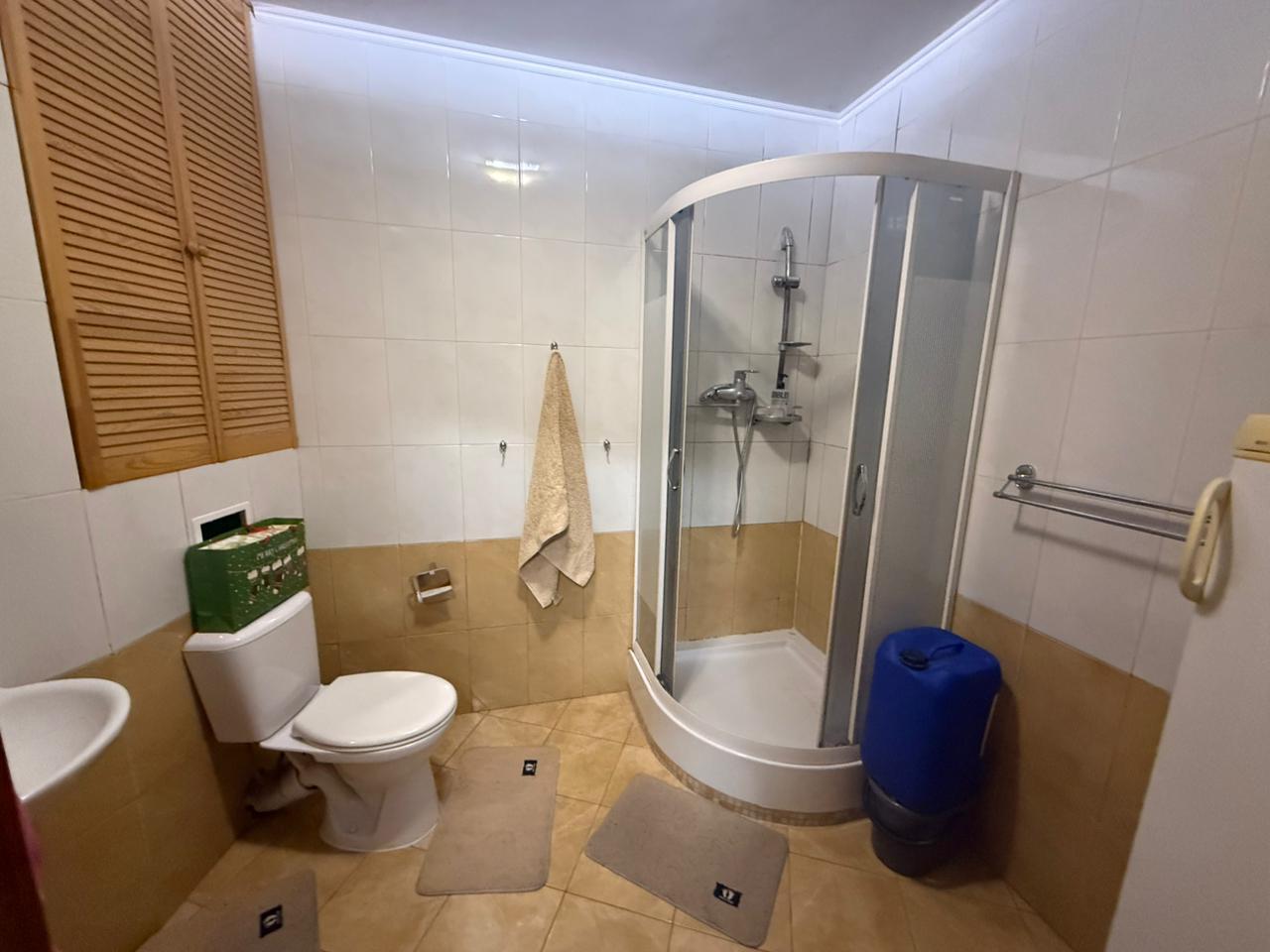 Оренда 2-кімнатної квартири 74 м², Правди просп., 31А