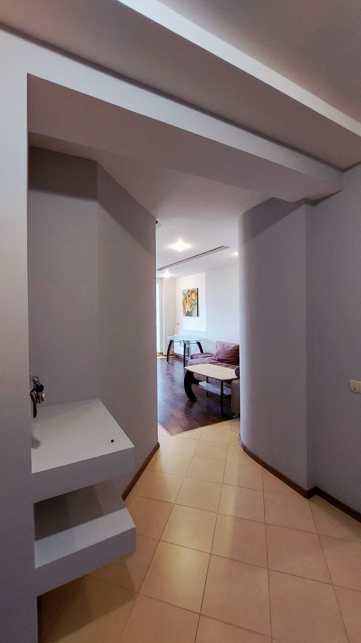 Продажа 1-комнатной квартиры 48 м², Генерала Вишневского пер., 13