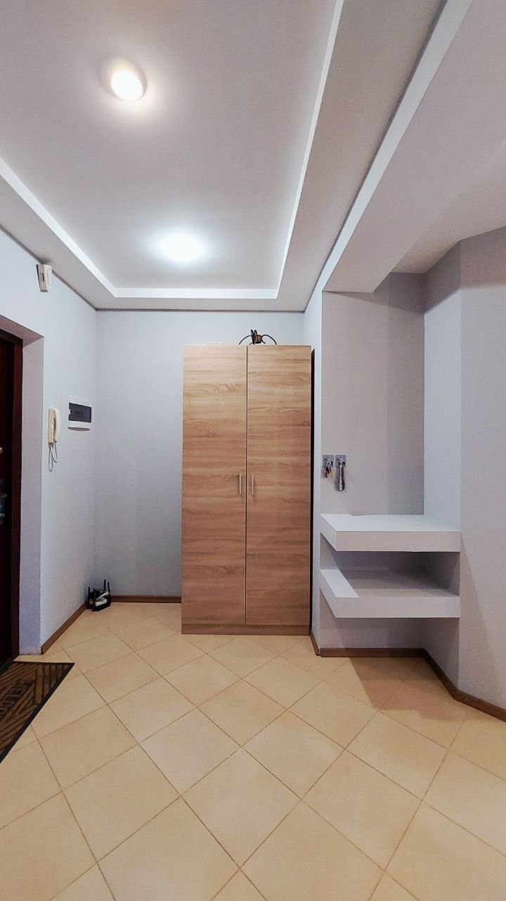 Продажа 1-комнатной квартиры 48 м², Генерала Вишневского пер., 13