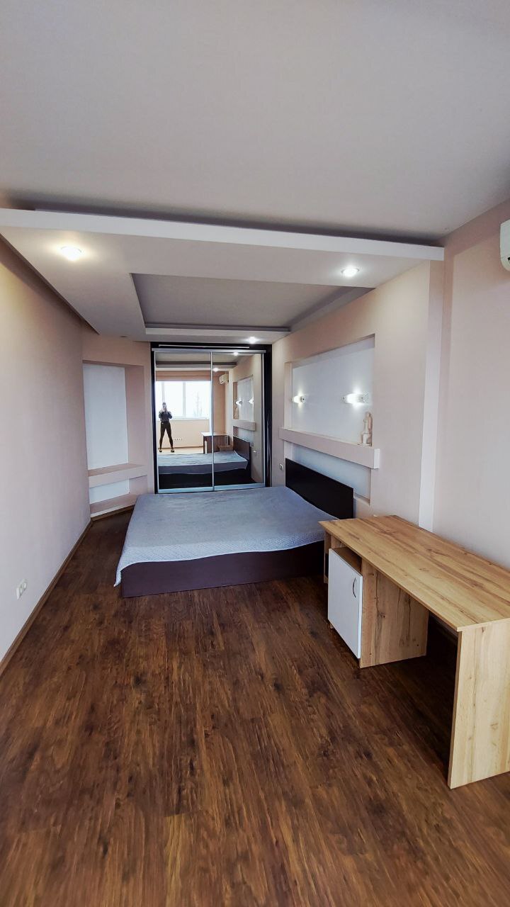 Продажа 1-комнатной квартиры 48 м², Генерала Вишневского пер., 13