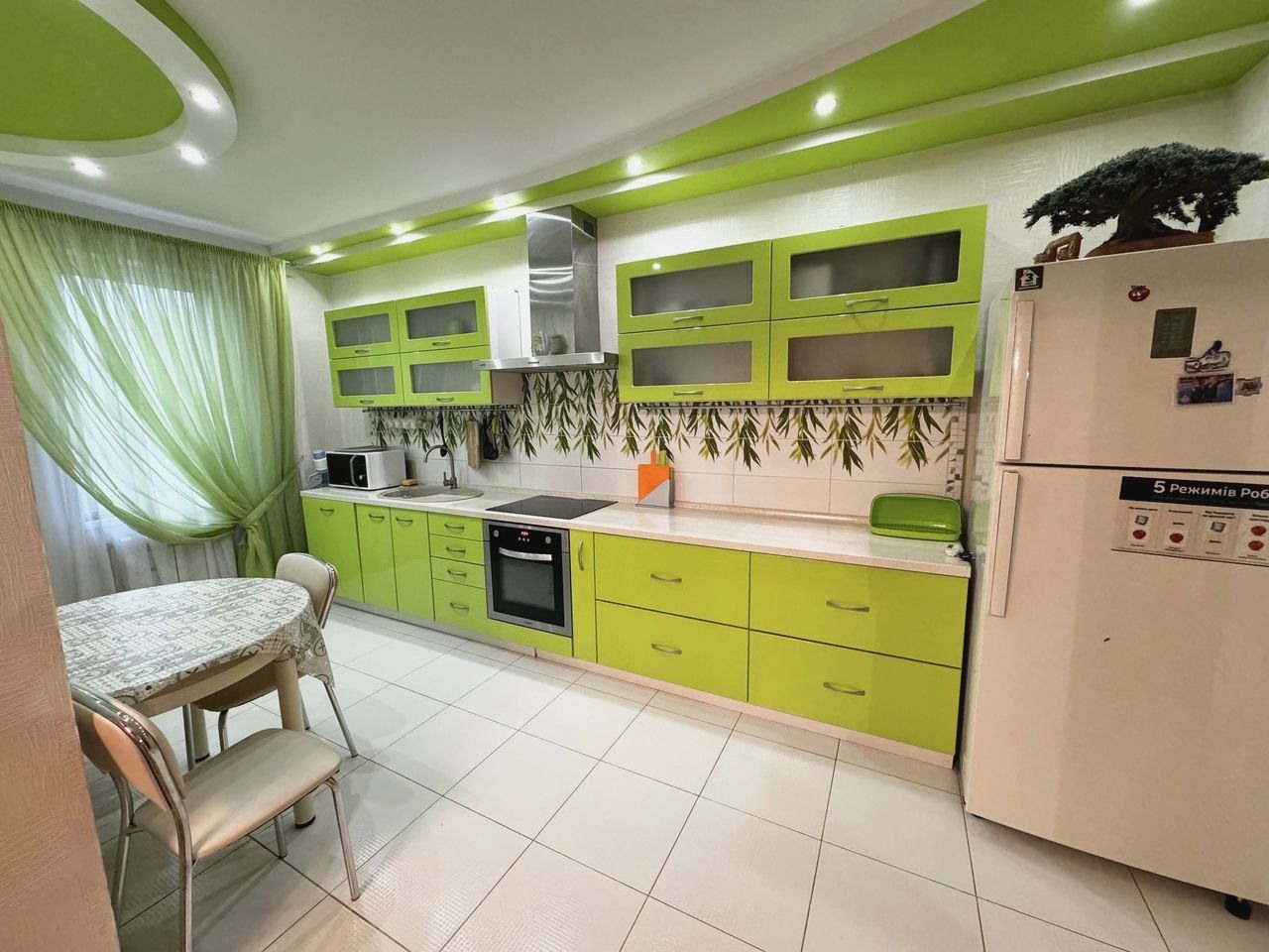 Продажа 3-комнатной квартиры 100 м², 8 Марта (Слобожанское) ул., 9В