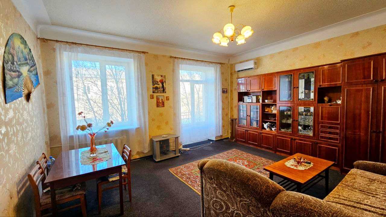 Продаж 2-кімнатної квартири 57.1 м², Тараса Шевченко вул., 27/29