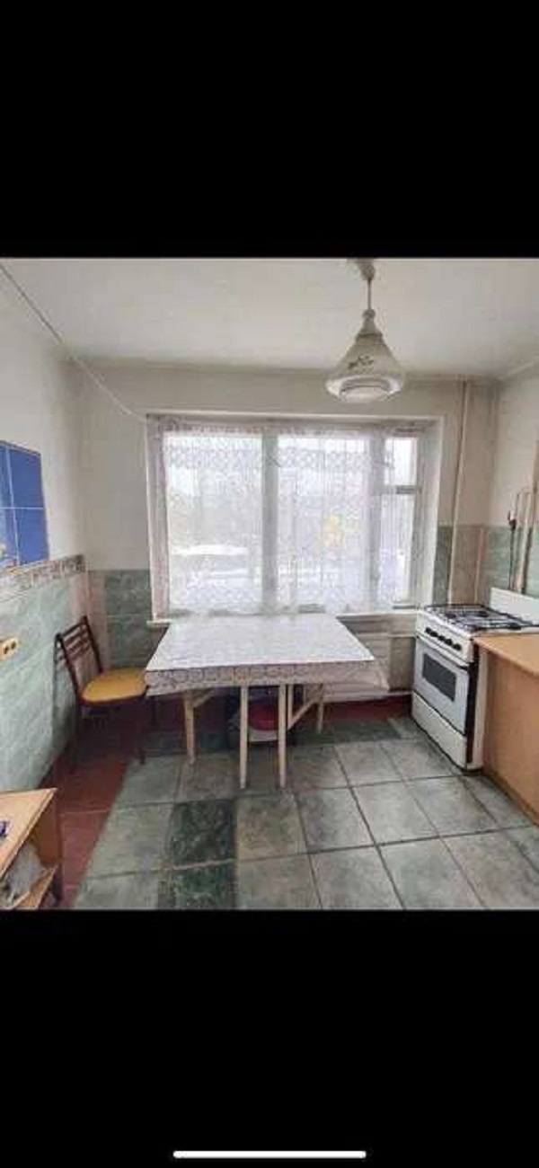 Продаж 3-кімнатної квартири 64 м², Всеволода Нестайко вул., 5