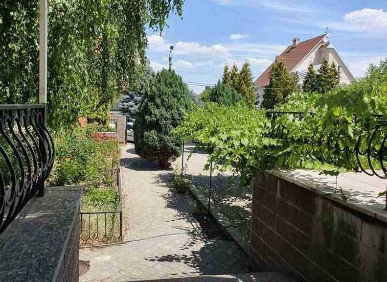 Продажа дома 330 м², Звездная ул.