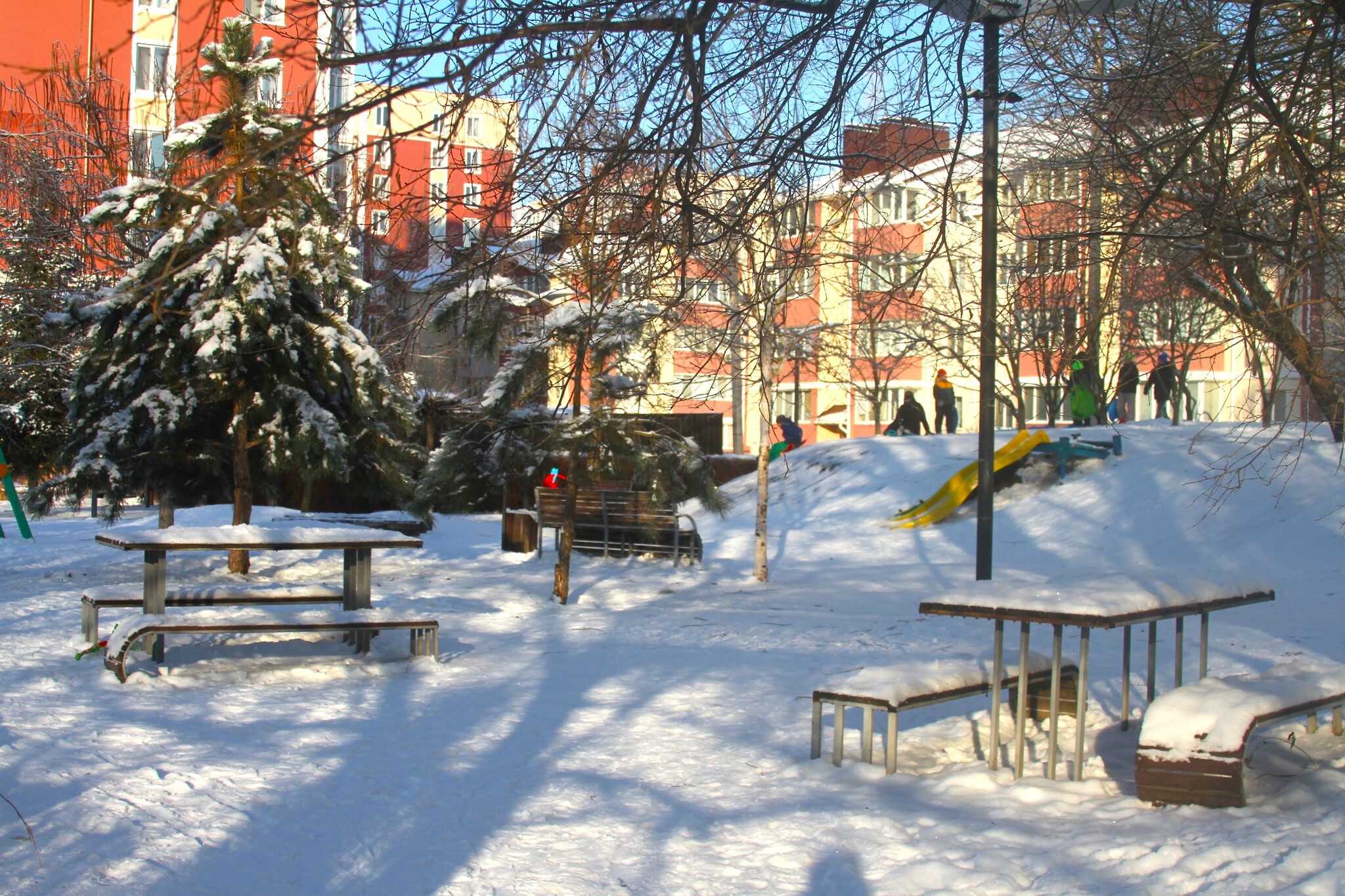 Продажа участка под индивидуальное жилое строительство 12 соток, Героев Украины ул.