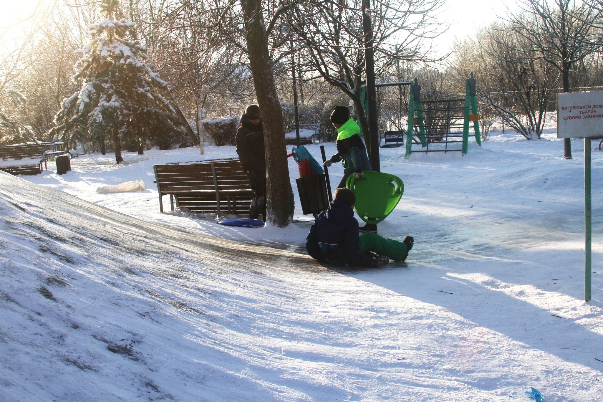 Продажа участка под индивидуальное жилое строительство 12 соток, Героев Украины ул.