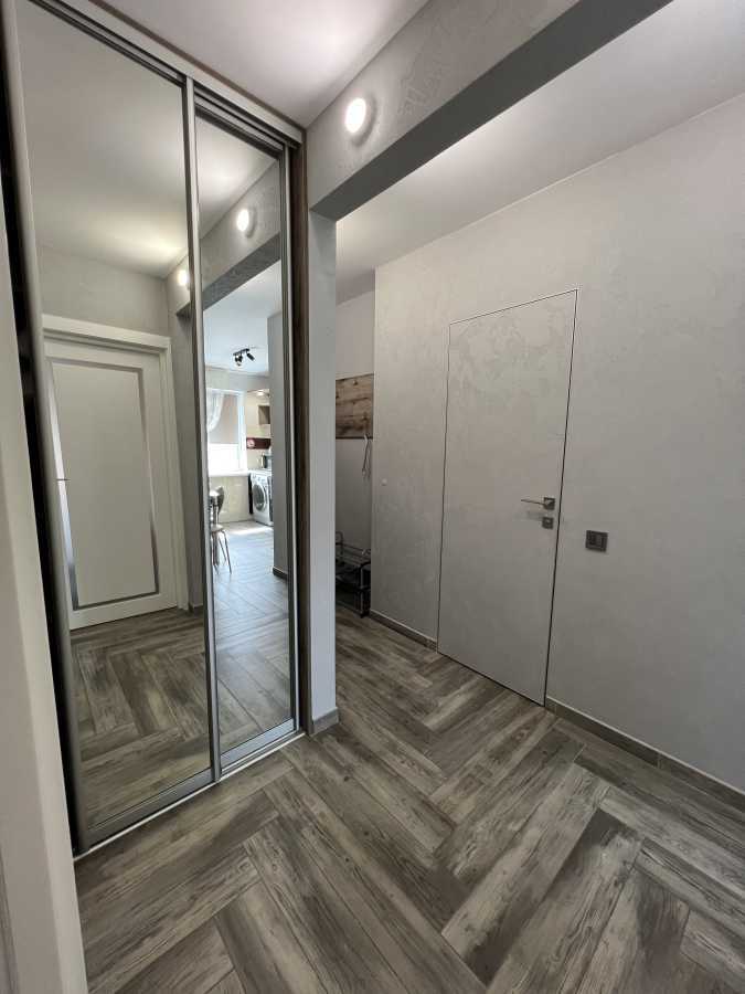 2-комнатная квартира посуточно 48 м², Митрополита Василия Липковского ул., 3