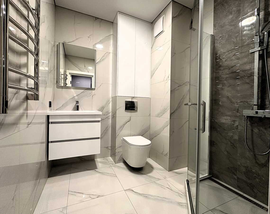 Аренда 1-комнатной квартиры 44 м², Александра Олеся ул.