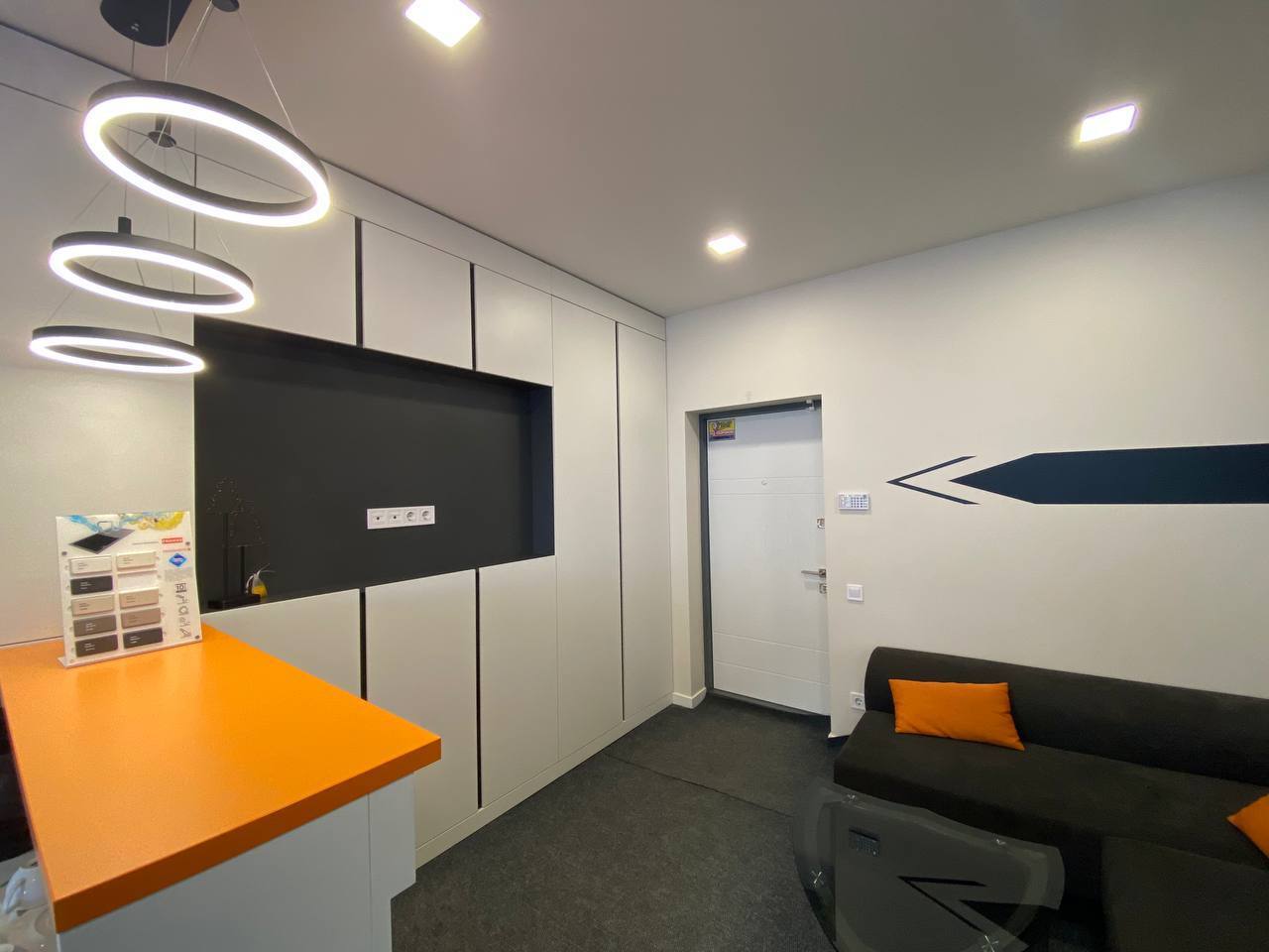 Оренда офісу 93 м², Сергія Подолинського вул.