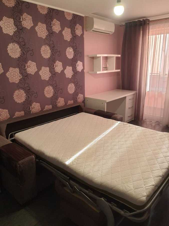 Оренда 1-кімнатної квартири 34 м², Райдужна вул., 3А