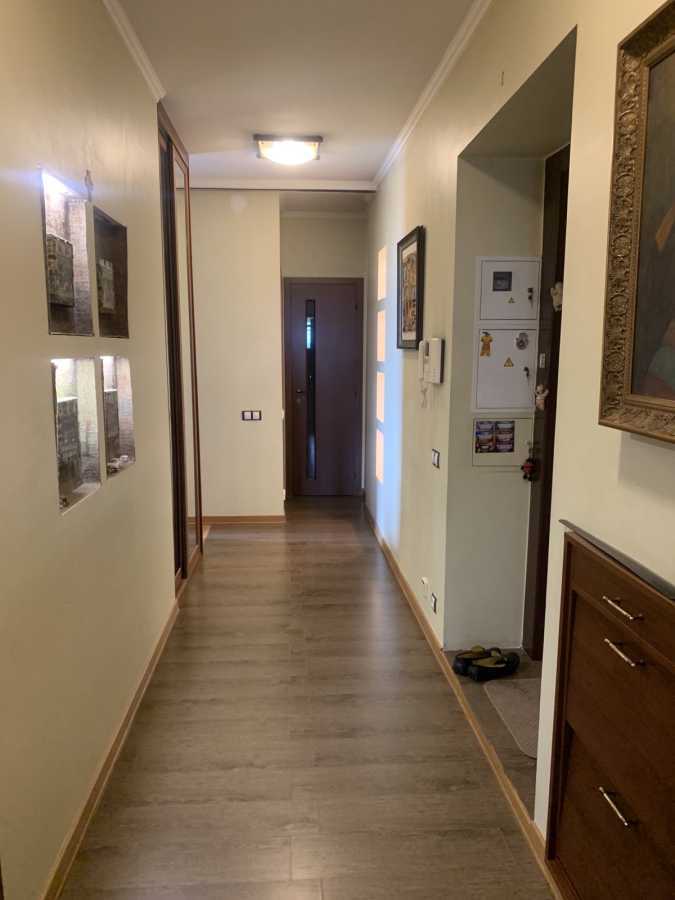 Продажа 3-комнатной квартиры 73 м², Валерия Лобановского просп., 5