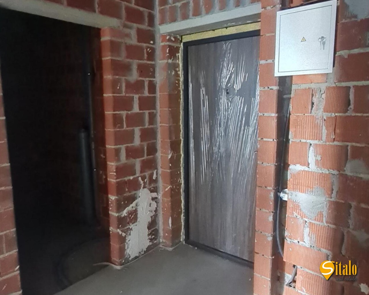 Продажа 1-комнатной квартиры 38.4 м², Метрологическая ул.