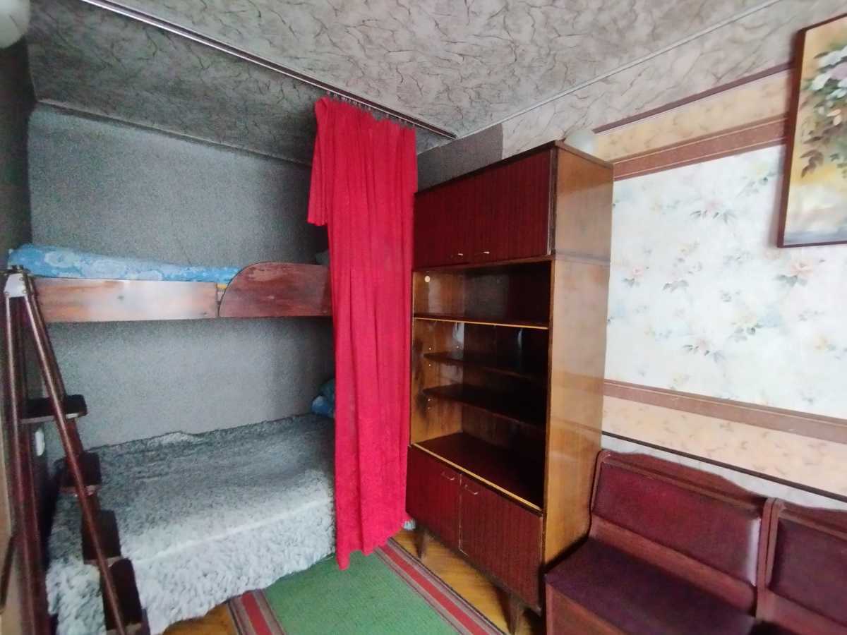 Оренда 1-кімнатної квартири 27 м², Мілютенка вул., 3