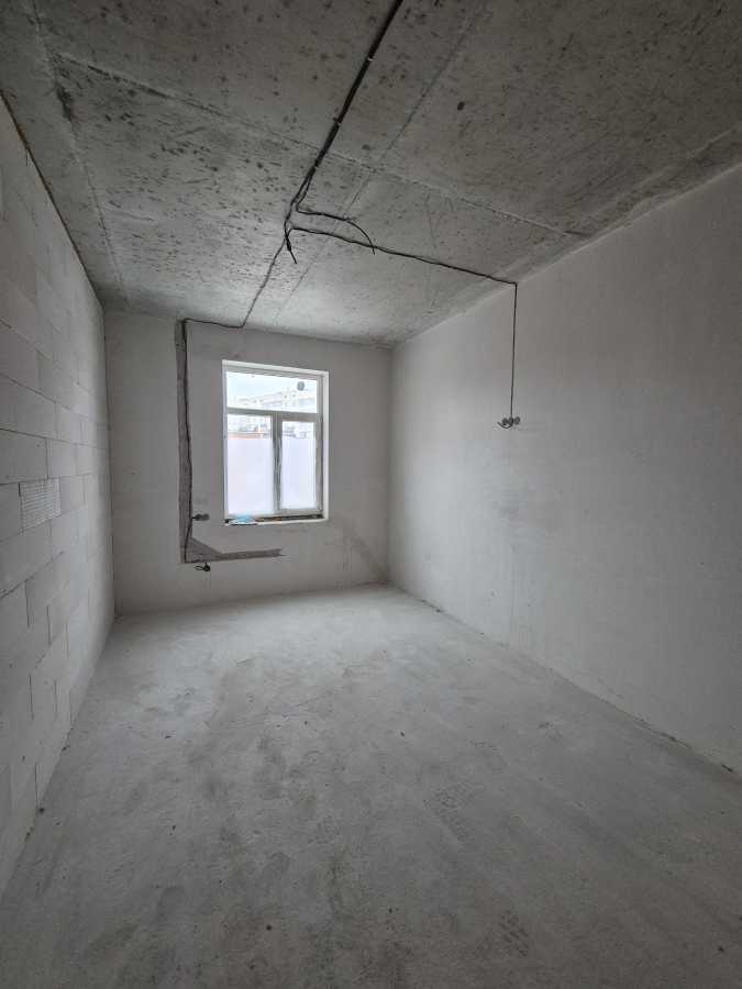 Продаж 2-кімнатної квартири 69 м², Покровська вул., 24