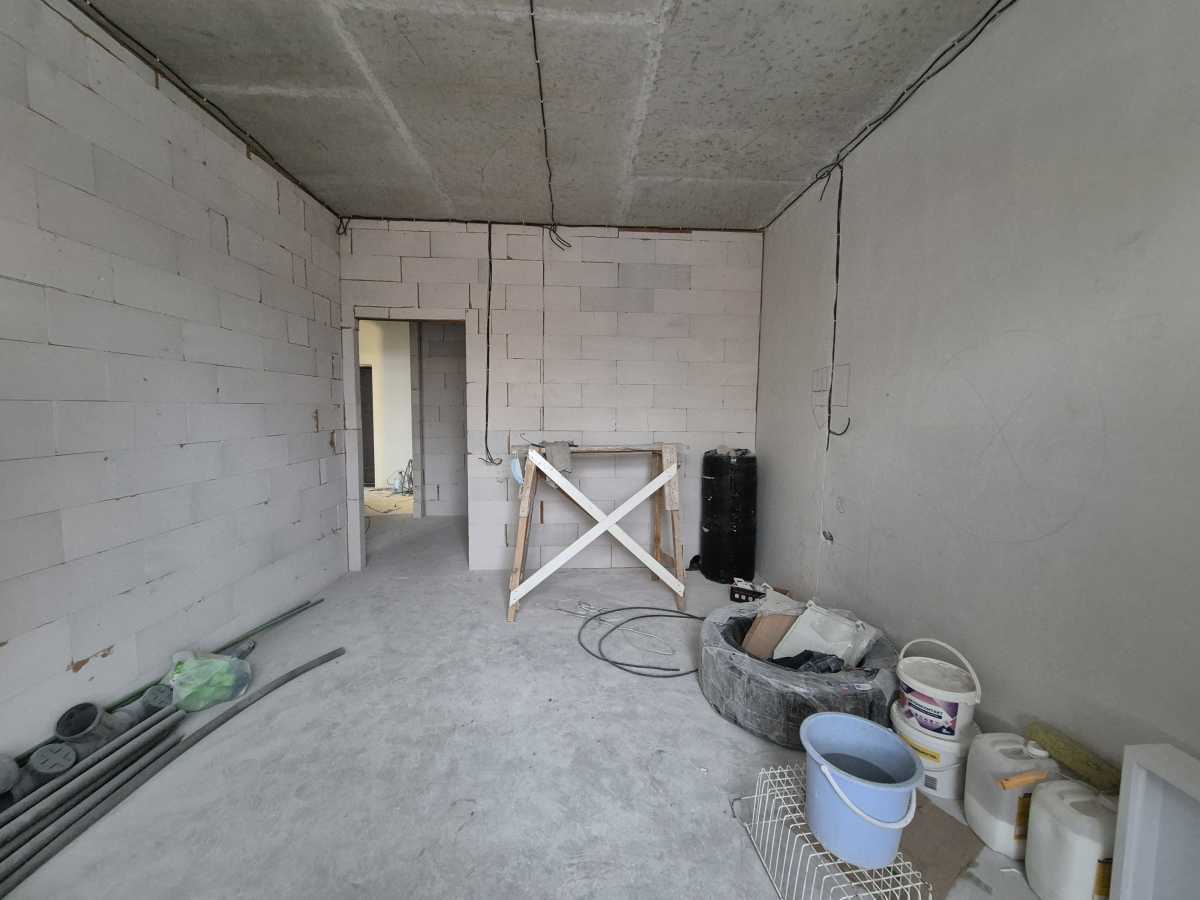 Продаж 2-кімнатної квартири 69 м², Покровська вул., 24