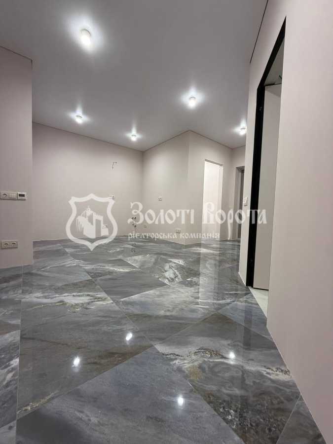 Продажа 3-комнатной квартиры 76 м², Днепровская наб., 15Ж