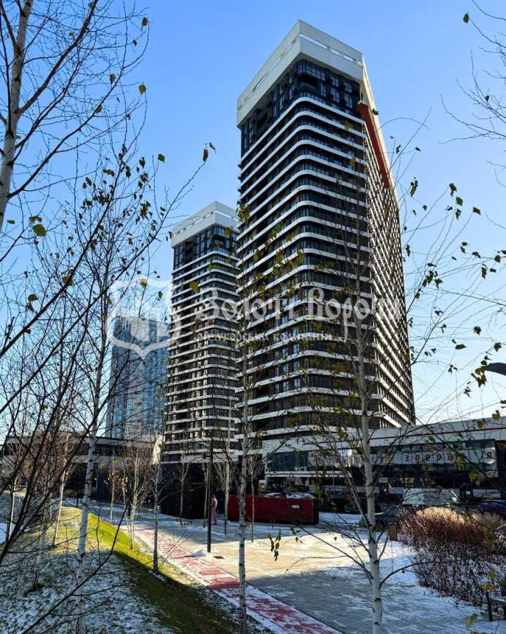 Продажа 3-комнатной квартиры 76 м², Днепровская наб., 15Ж