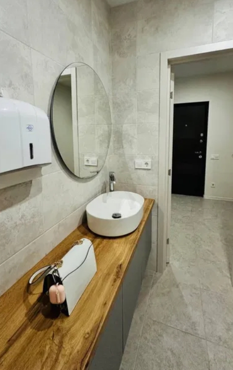 Оренда офісу 55 м², Каманіна вул.