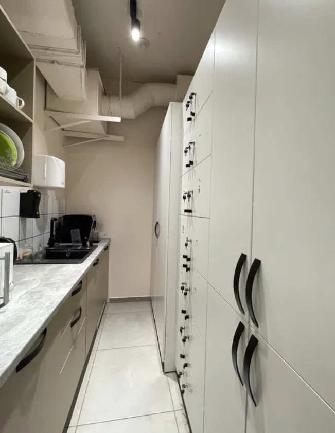 Аренда помещения свободного назначения 99 м², Гагаринское Плато ул.