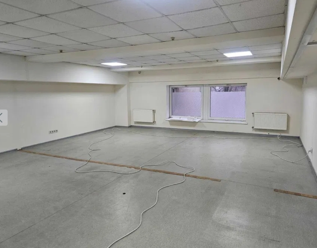 Оренда офісу 278 м², Комитетская вул.