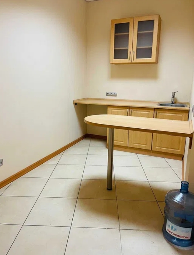 Аренда офиса 137 м², Литературная ул.