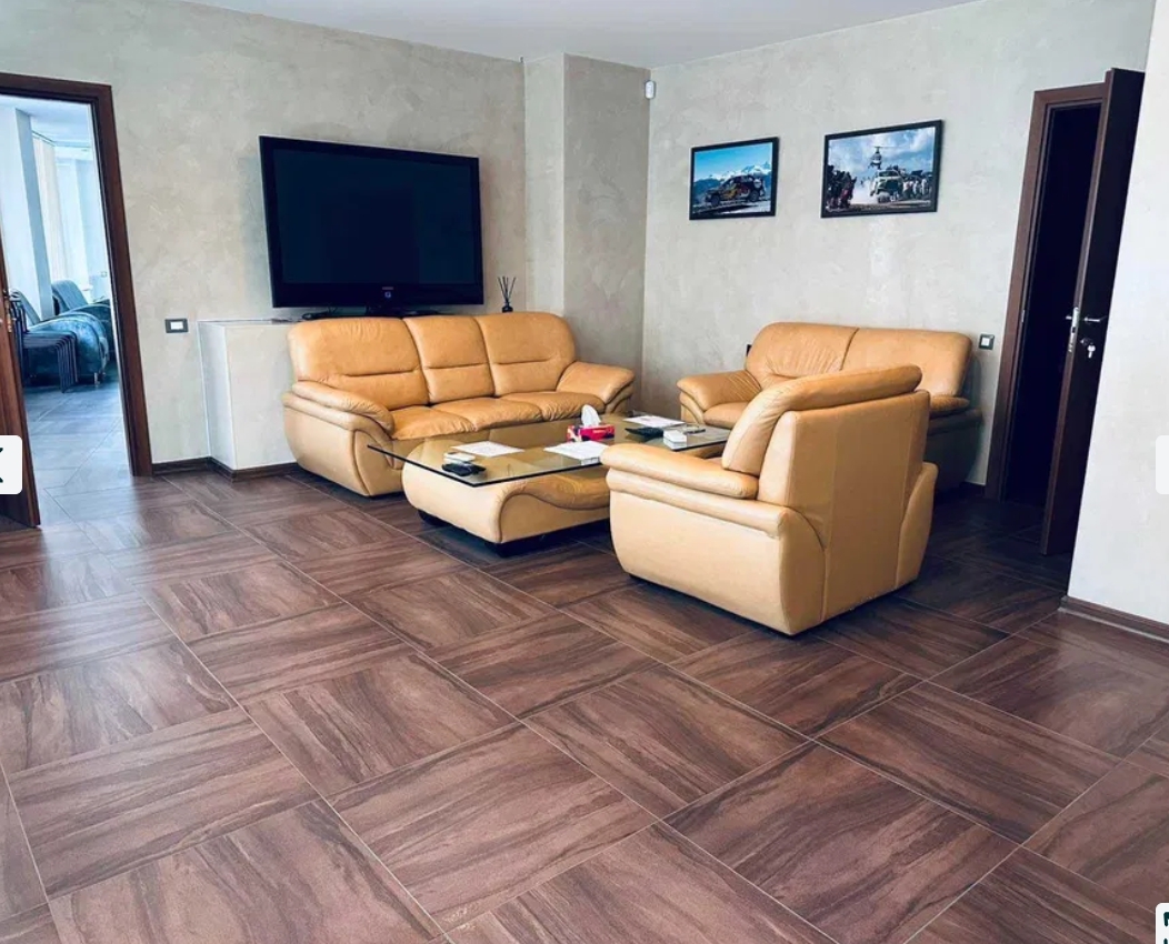 Аренда офиса 215 м², Литературная ул.