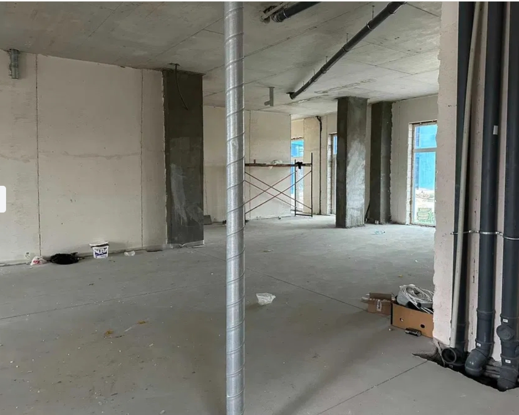 Аренда торгового помещения 163 м², Небесной Сотни просп.