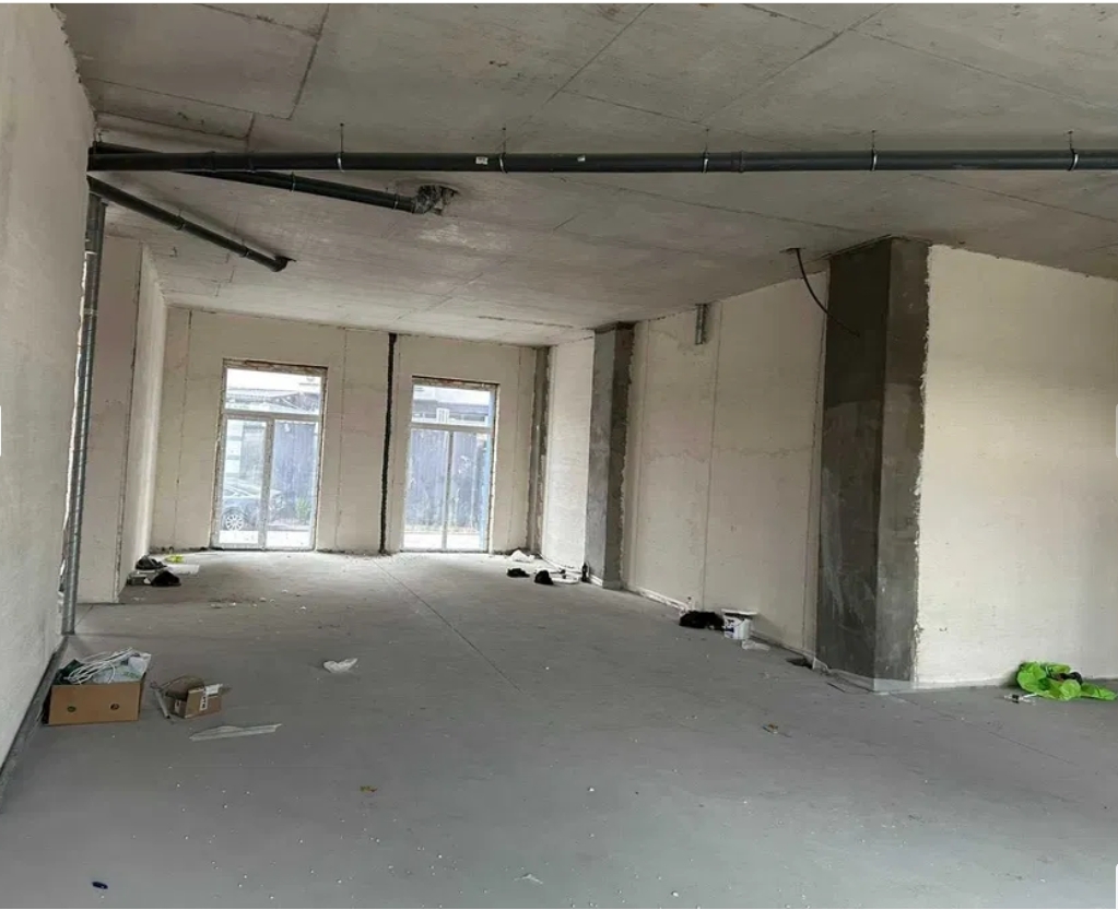 Аренда торгового помещения 163 м², Небесной Сотни просп.