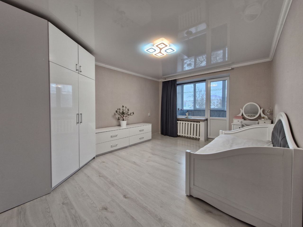 Продажа 3-комнатной квартиры 69.2 м², Гордиюк ул., 27