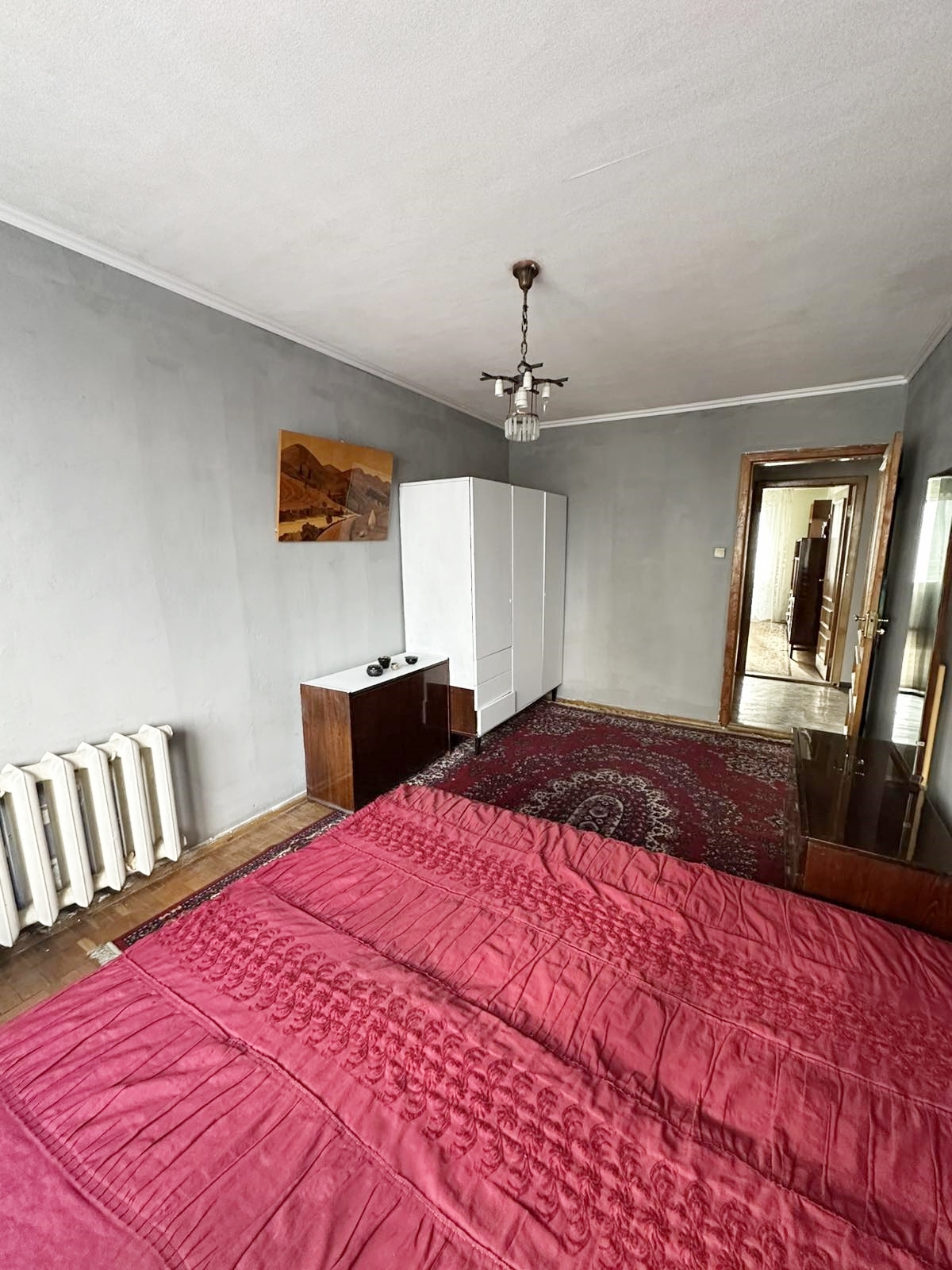 Продажа 3-комнатной квартиры 70 м², Победы просп., 95