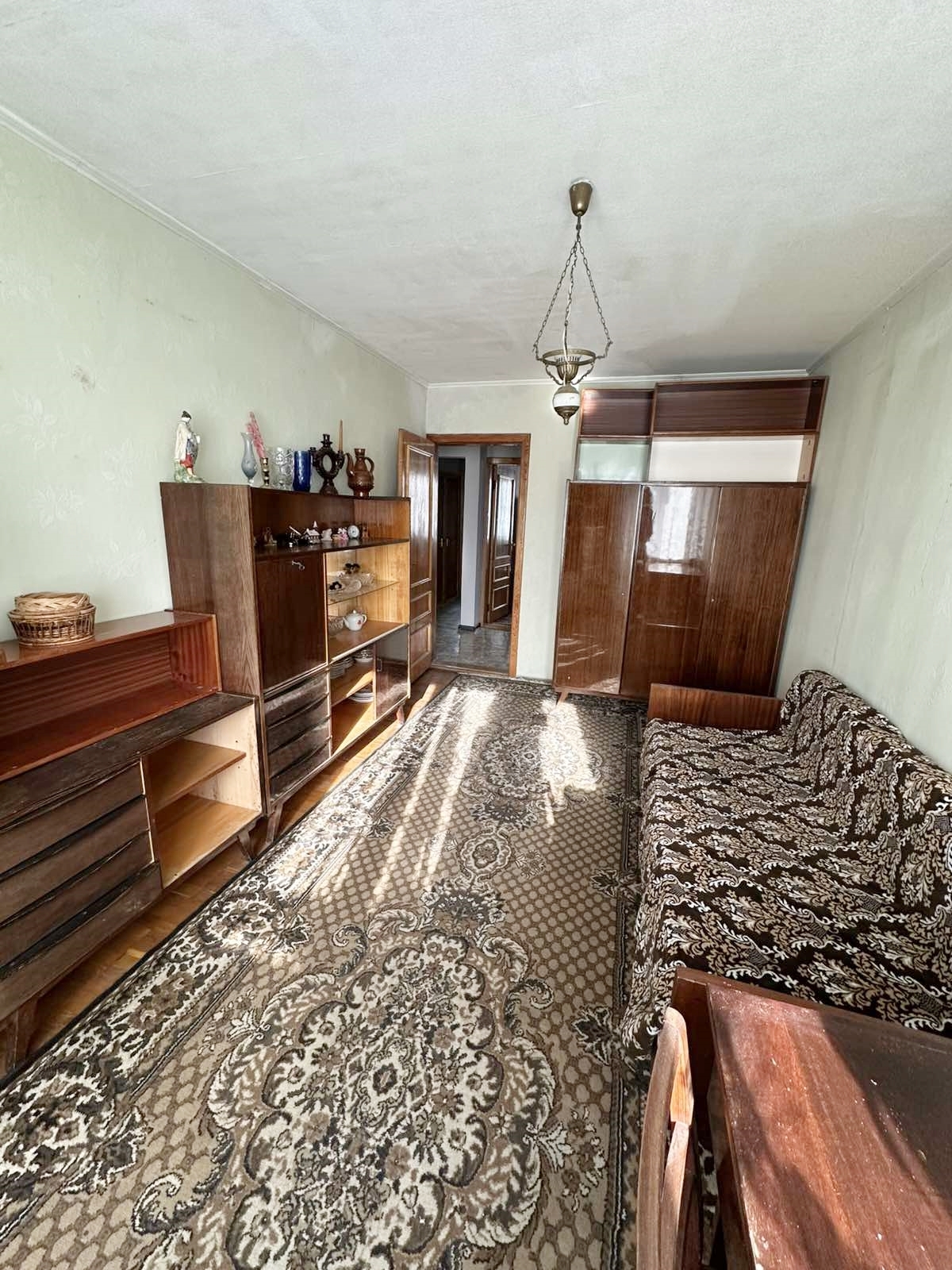 Продажа 3-комнатной квартиры 70 м², Победы просп., 95