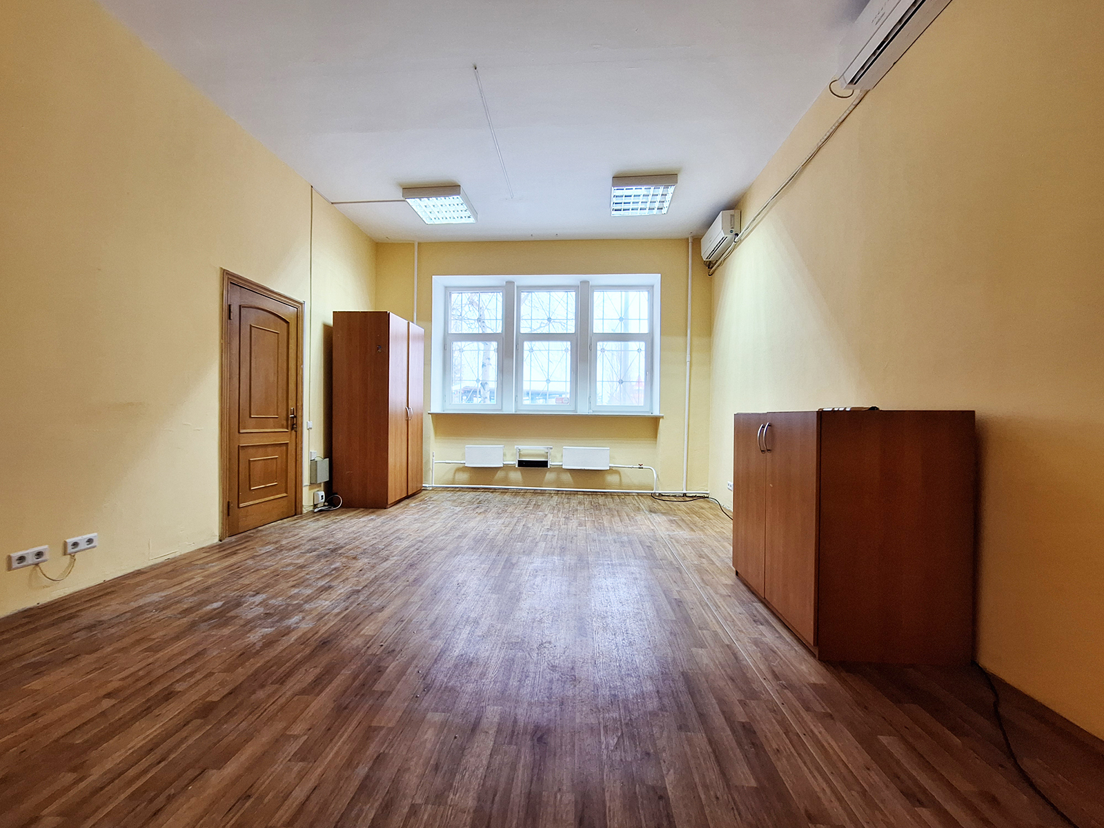 Оренда офісу 116 м², Героїв Сталінграда просп., 12Г