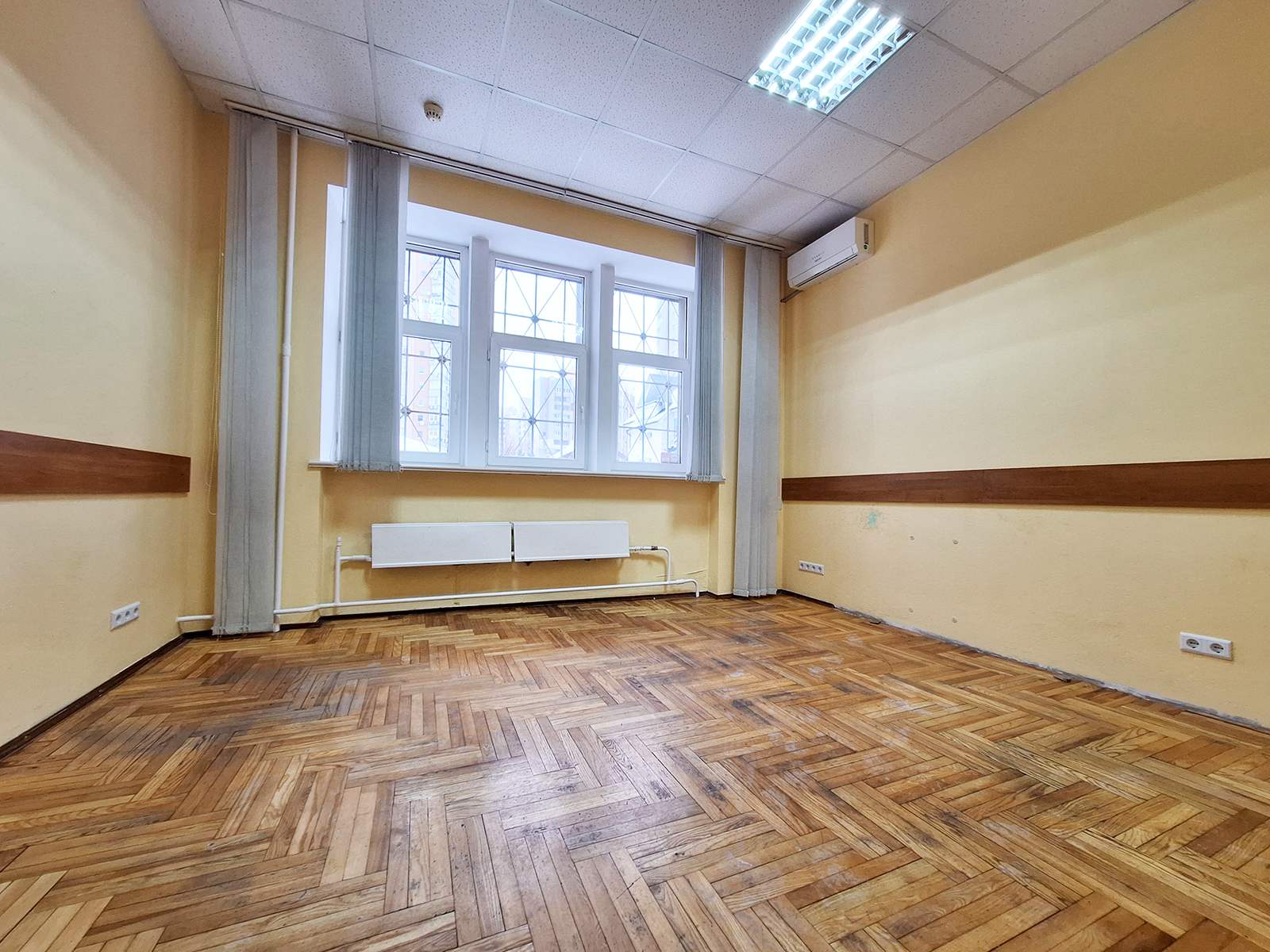 Оренда офісу 116 м², Героїв Сталінграда просп., 12Г