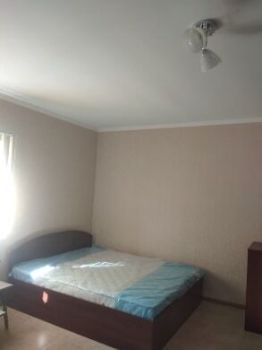 Аренда студии 36 м², Січнева 42 в