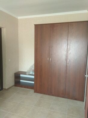 Аренда студии 36 м², Січнева 42 в